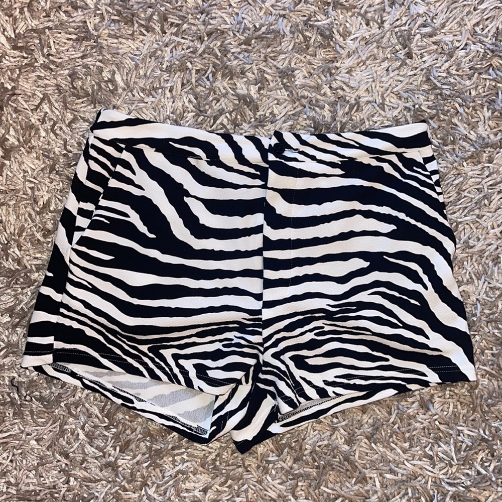 SHEIN Black and White Zebra Print High-Waist Shorts